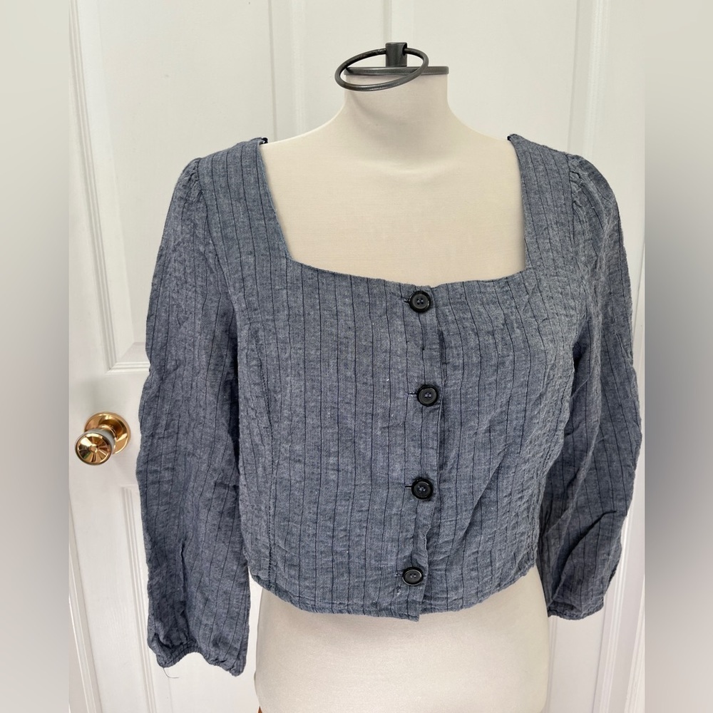 Urban Romantics Rayon ladies top size large